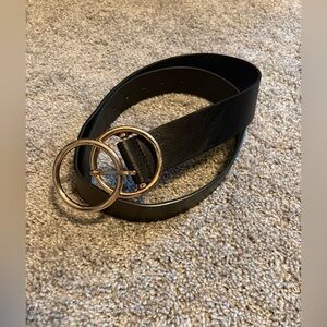 Women’s Black Belt with Gold Buckle size Large